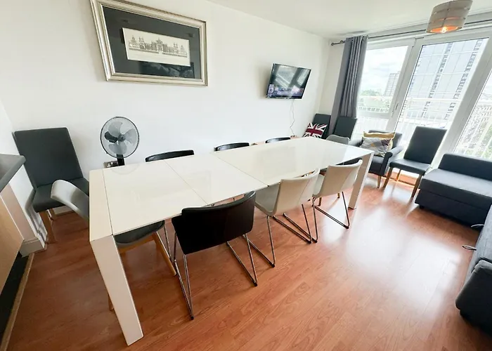Clapham Court Penthouse
